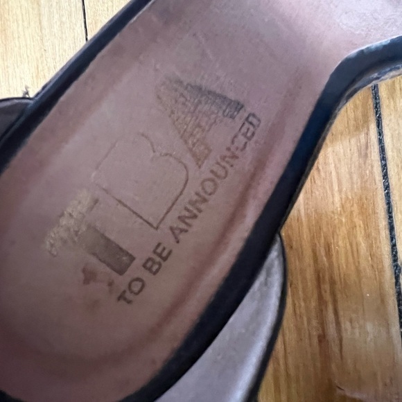 TBA To Be Announced Rubber Lug Sole Ankle-strap black Chunky Utility Thread Heel - Picture 2 of 7